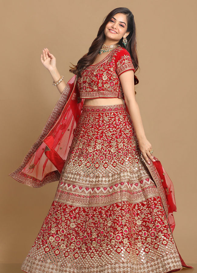 Manyavar deals bridal lehengas